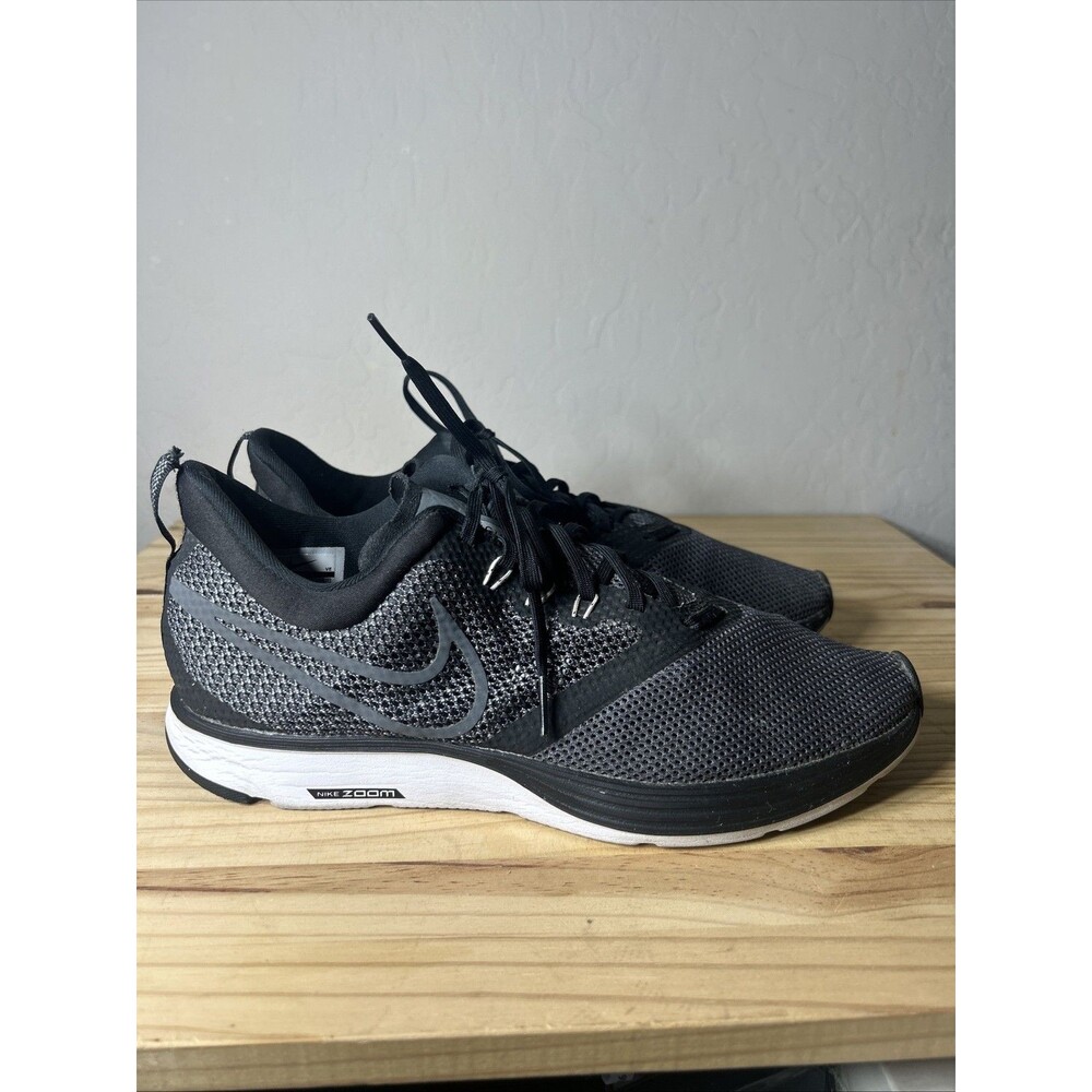 Nike Men’s Shoes Size 9.5 Zoom Strike Sneakers AJO189-003 Gray/Black
